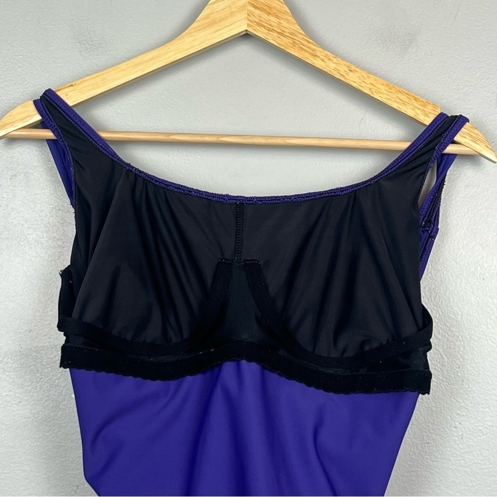 Lands End purple Grecian style modest 1 piece swimdress, size 18. - Picture 5 of 8